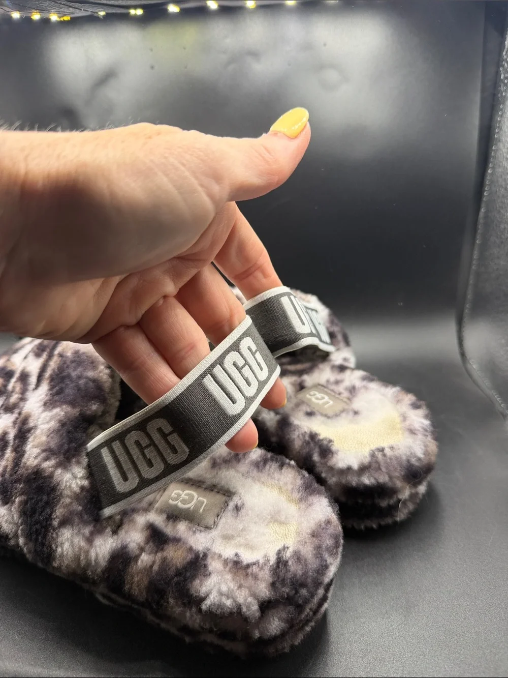 UGG Faux Fur Leopard Print Slide Slippers - Gray/Black